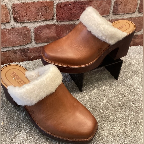 Born Hope Womens slip on Mule clogs size 7 - Picture 1 of 8